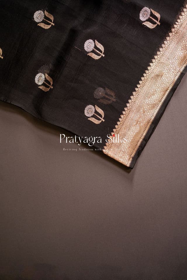 Midnight Ebony Sona-Rupa Cora Silk Saree - Image 5