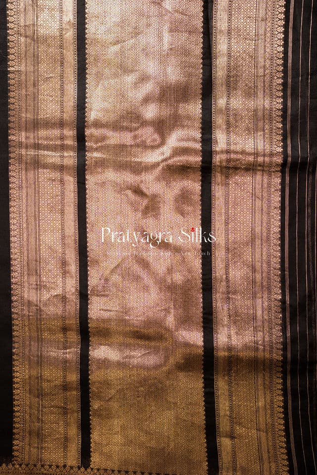 Midnight Ebony Sona-Rupa Cora Silk Saree - Image 7