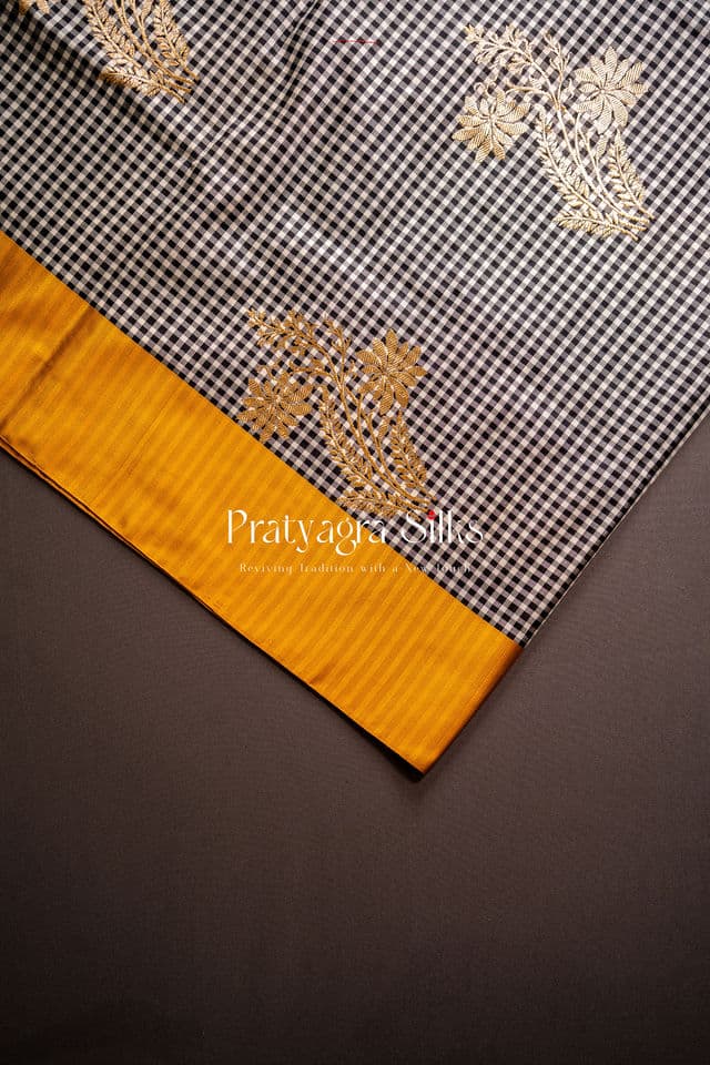 Black and White Gingham (Checks) Banarasi Silk Saree. - Image 4