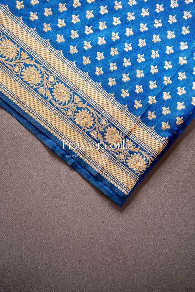 Royal blue handwoven, Banarasi silk saree - Image 3