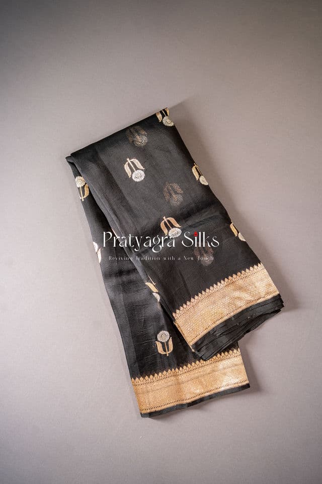 Midnight Ebony Sona-Rupa Cora Silk Saree - Image 2